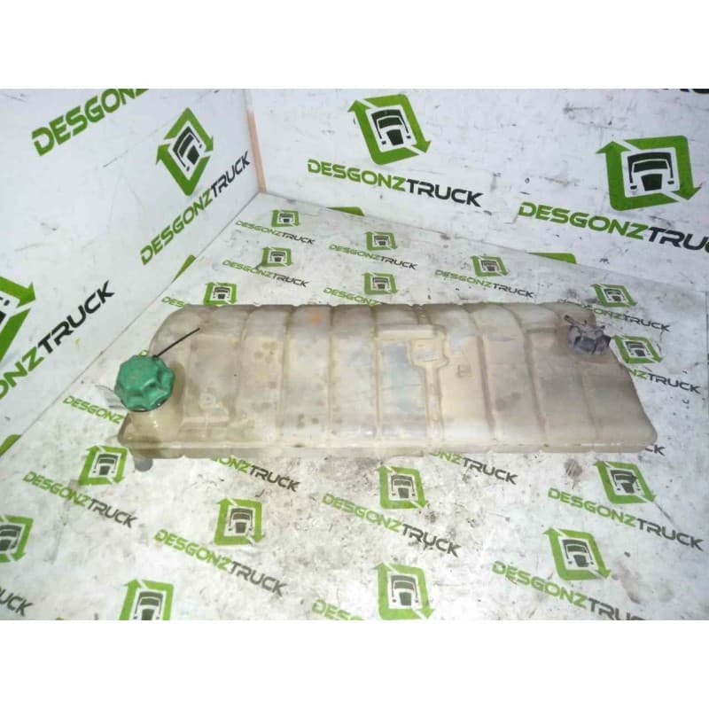Recambio de deposito expansion para man m 90 24.232 - 24.272 referencia OEM IAM - Blanco