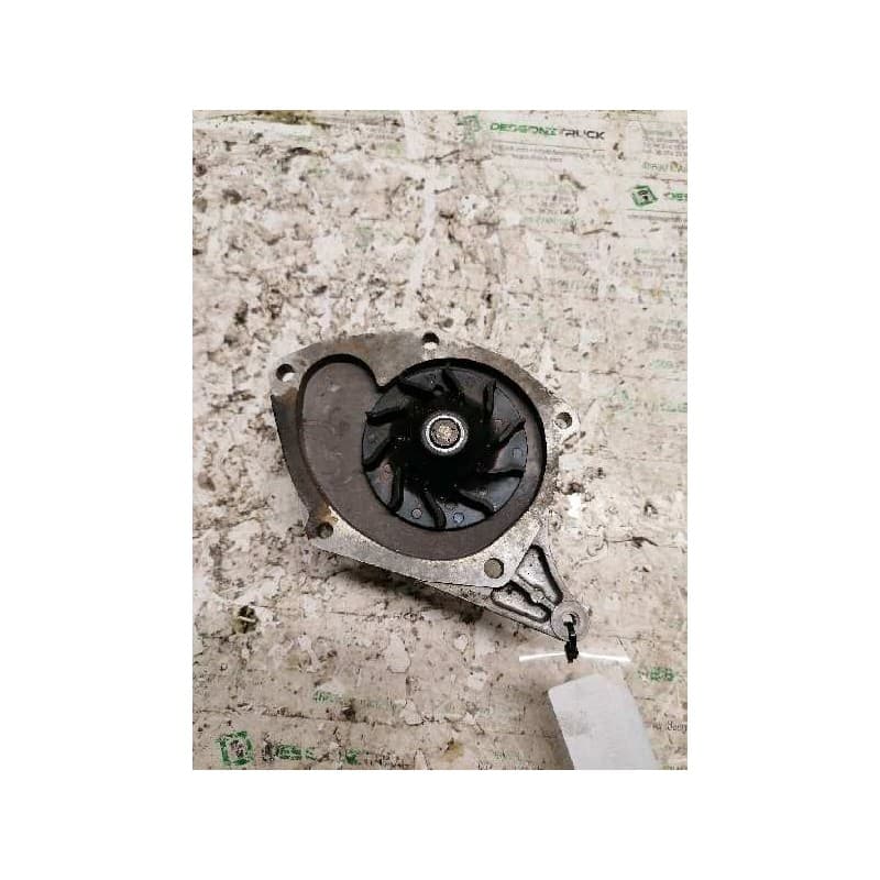 Recambio de bomba agua para renault scenic ii 1.5 dci diesel referencia OEM IAM 2