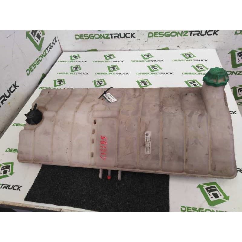 Recambio de deposito expansion para man f 2000 19.364 12.0 diesel referencia OEM IAM - Blanco