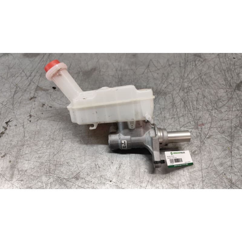 Recambio de bomba freno para nissan juke (f16) acenta referencia OEM IAM 460912995R - Gris