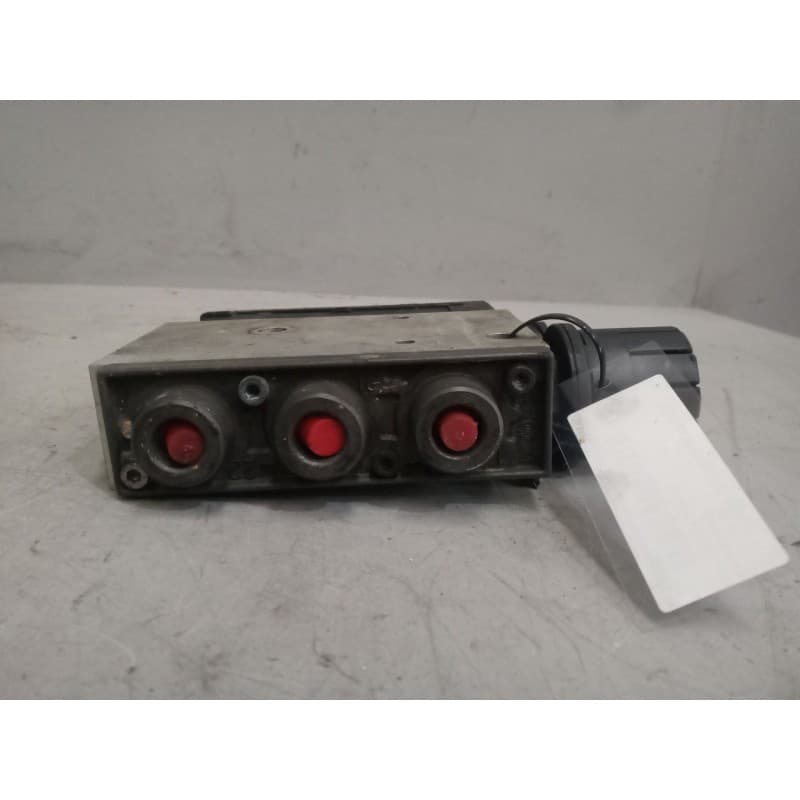 Recambio de valvula aire para scania k114 ib6x24 referencia OEM IAM 0501100029 - Verde 3