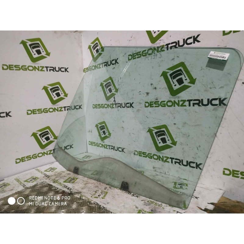 Recambio de luna delantera izquierda para man tg - a 41 referencia OEM IAM - Blanco