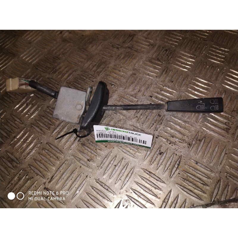 Recambio de mando luces para nissan trucks l80.09 l80-88 referencia OEM IAM - Blanco