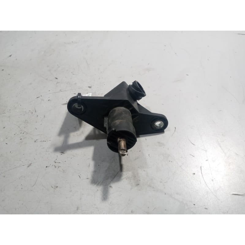 Recambio de electro valvula para volvo fh 500 12.8 diesel referencia OEM IAM 21643575 - Blanco