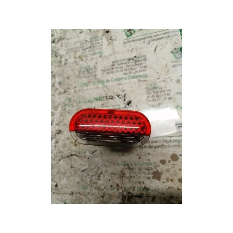 Recambio de luz interior para seat leon (1m1) referencia OEM IAM 1J0947411B 2 PINS