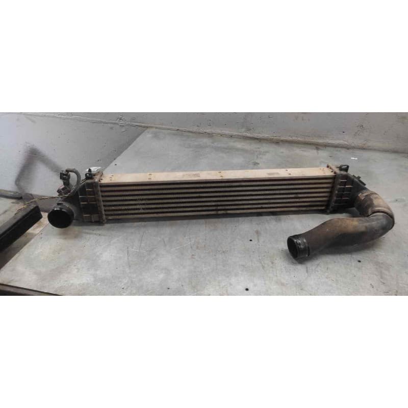 Recambio de intercooler para volvo c30 d5 kinetic referencia OEM IAM 30741631 - Negro 3