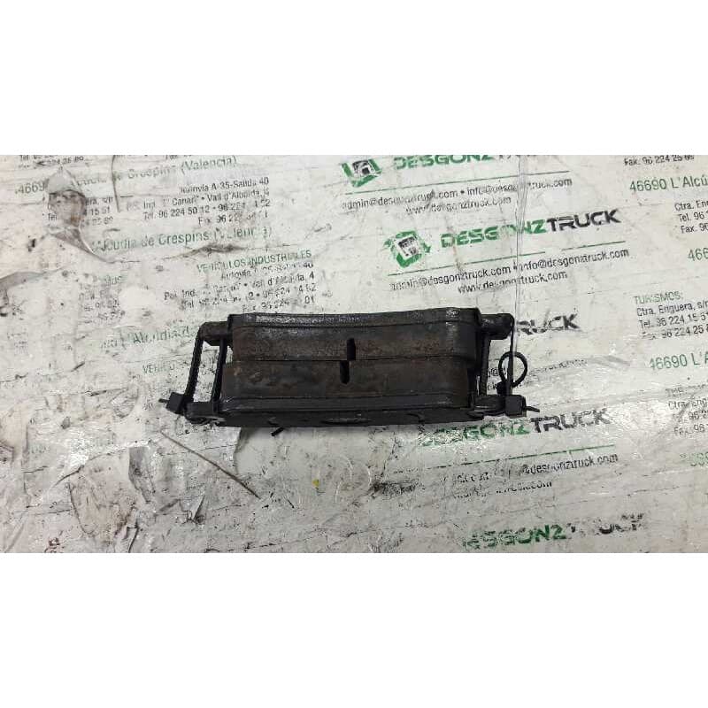 Recambio de pastillas de freno delanteras para seat marbella ce referencia OEM IAM - Blanco 2