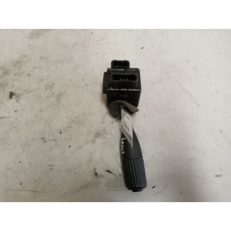 Recambio de mando limpia para daf serie lf45 desde 06 referencia OEM IAM 1405323 - Amarillo 2