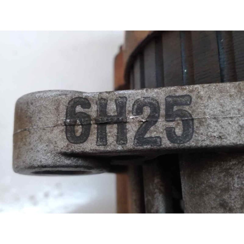 Recambio de alternador para chevrolet lacetti sx referencia OEM IAM 6H25 - Negro 6