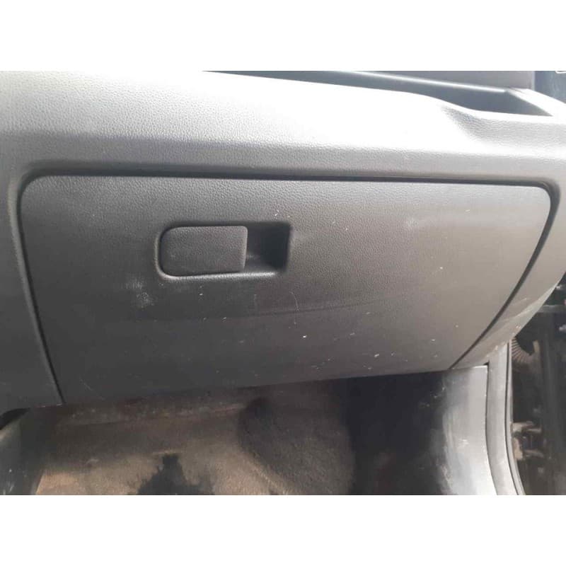 Recambio de guantera para ssangyong tivoli limited 4x2 referencia OEM IAM