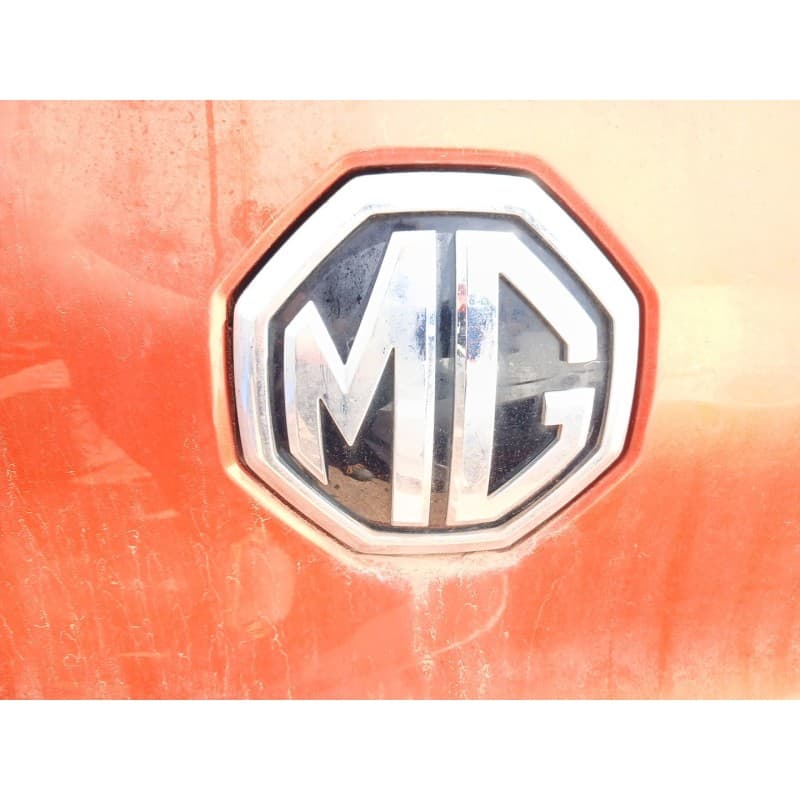 Recambio de radiador agua para mg zs luxury referencia OEM IAM