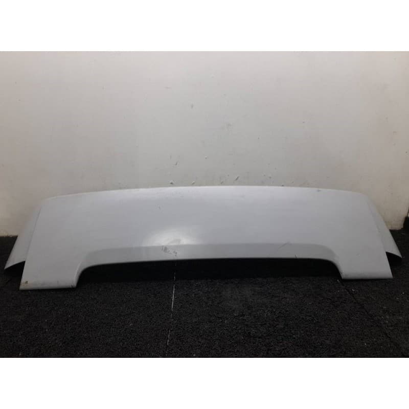 Recambio de aleron trasero para kia cerato referencia OEM IAM P83402F500 2