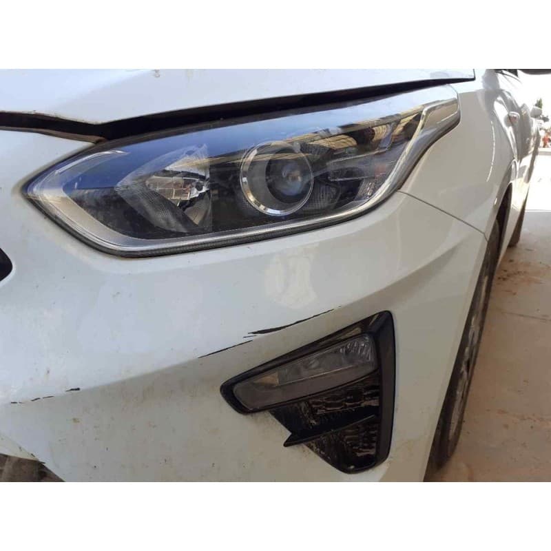 Recambio de morro completo para kia ceed (cd) 1.6 crdi 115 referencia OEM IAM - Blanco 2