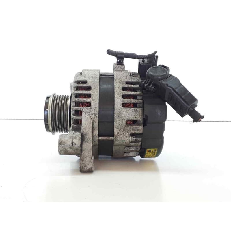 Recambio de alternador para kia rio (yb) spirit referencia OEM IAM 3730004950 - Blanco
