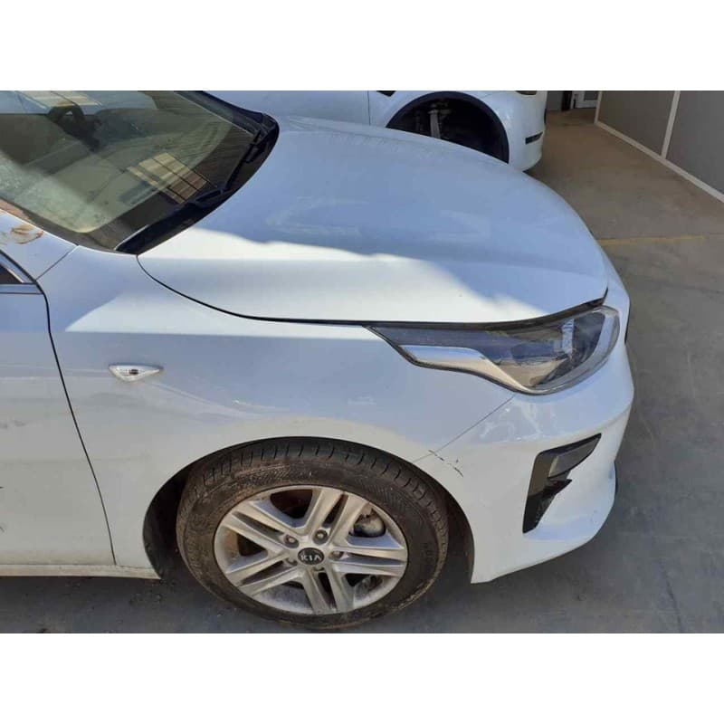 Recambio de morro completo para kia ceed (cd) 1.6 crdi 115 referencia OEM IAM - Blanco 3