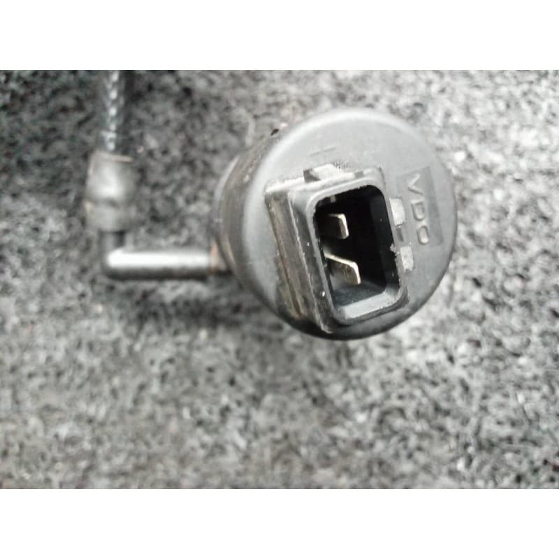 Recambio de bomba limpia para opel vectra c berlina comfort referencia OEM IAM 2