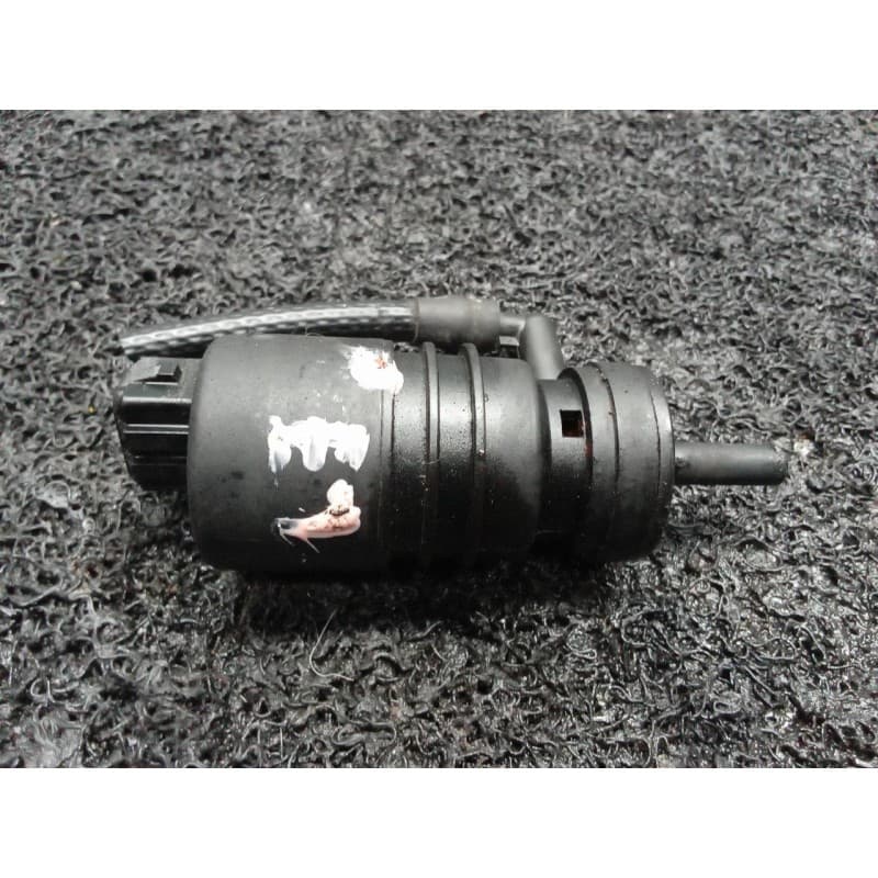 Recambio de bomba limpia para opel vectra c berlina comfort referencia OEM IAM 3