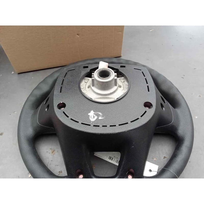 Recambio de volante para kia rio 1.2 cat referencia OEM IAM 561001W540HU - Negro 5