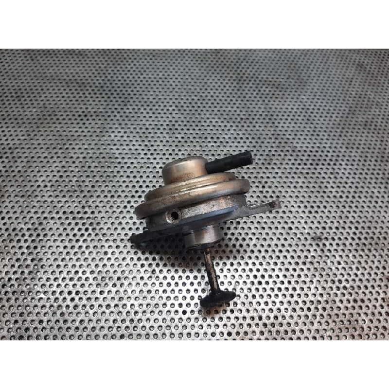 Recambio de valvula egr para opel vectra b berlina básico referencia OEM IAM