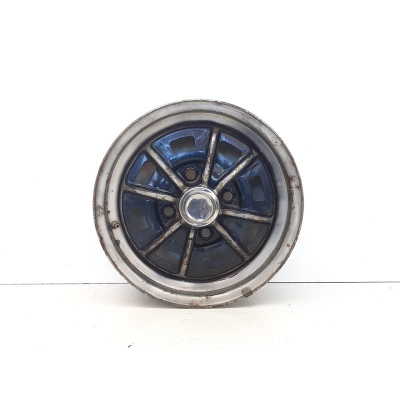 Recambio de llanta para volkswagen kaefer 1200 (typ 1) referencia OEM IAM 2