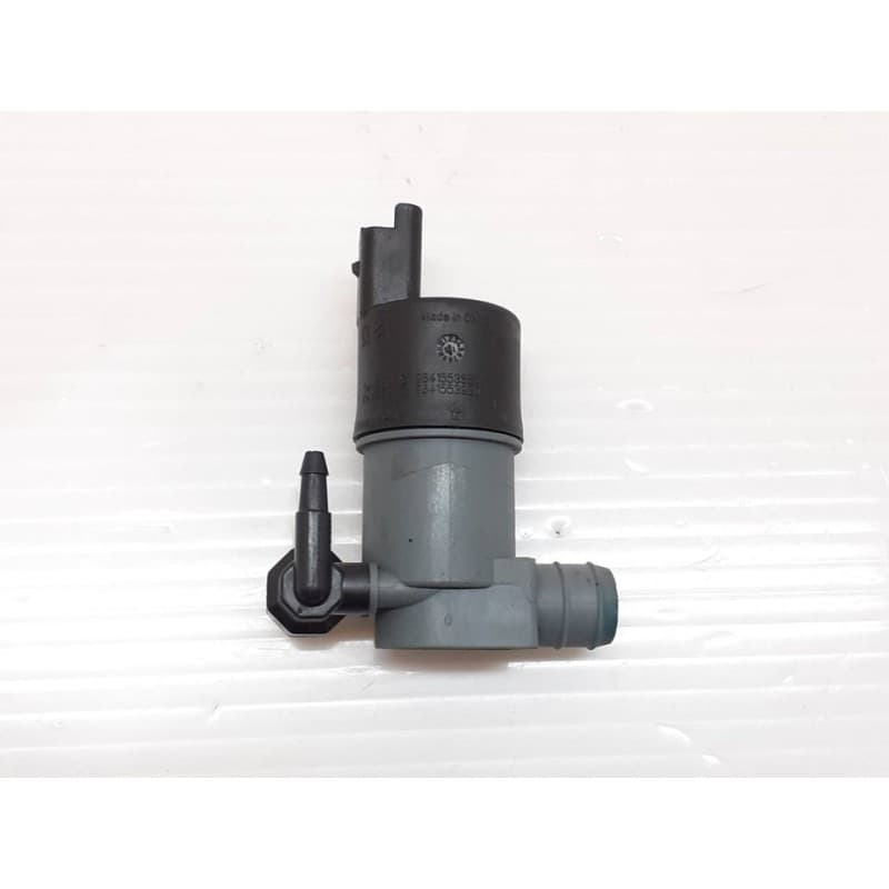 Recambio de bomba limpia para nissan qashqai (j11) 360 referencia OEM IAM A28920 - Blanco