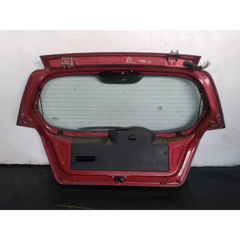 Recambio de porton trasero para chevrolet aveo ls referencia OEM IAM 2