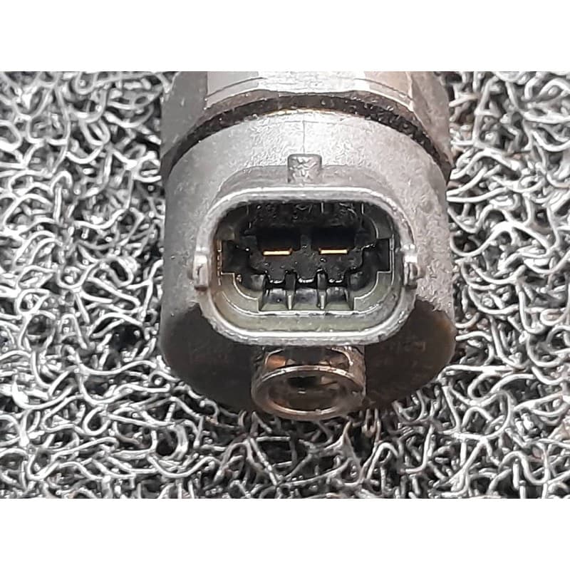 Recambio de inyector para opel astra gtc enjoy referencia OEM IAM 0445110165 - Negro 4