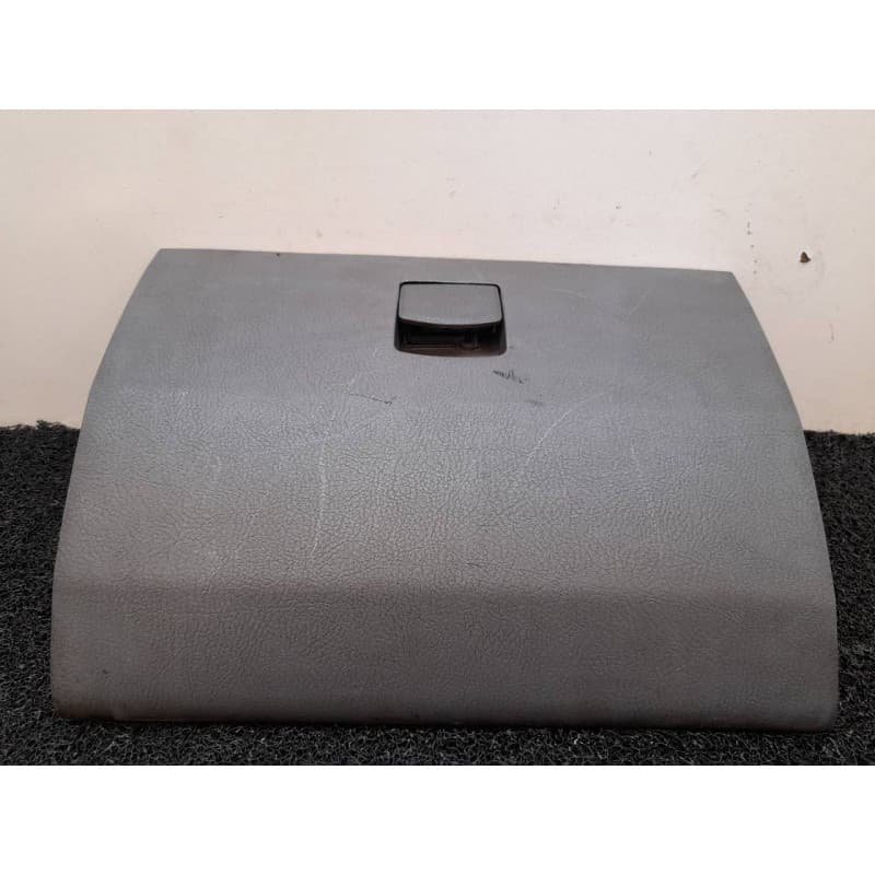 Recambio de guantera para kia carens 2.0 crdi lx monovolumen referencia OEM IAM 2