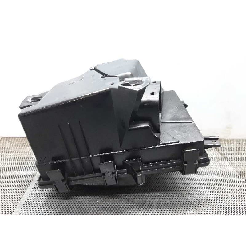 Recambio de filtro aire para volvo v70 familiar d5 referencia OEM IAM 2680953 - Azul