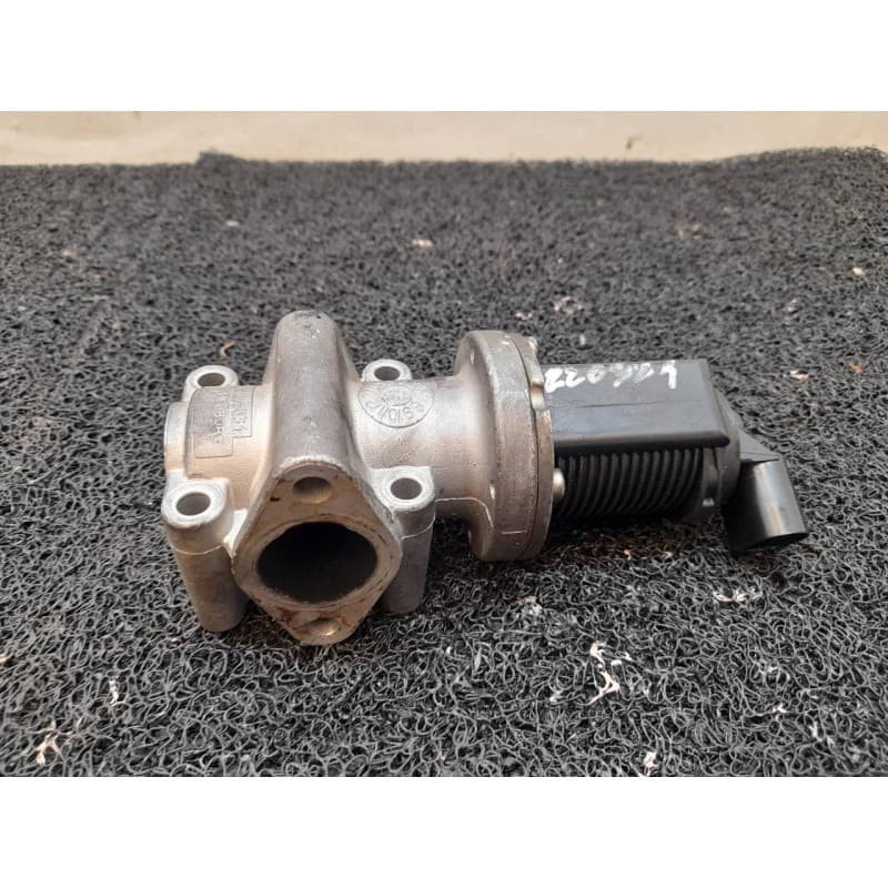 Recambio de valvula egr para opel astra gtc enjoy referencia OEM IAM 700063100 - Gris