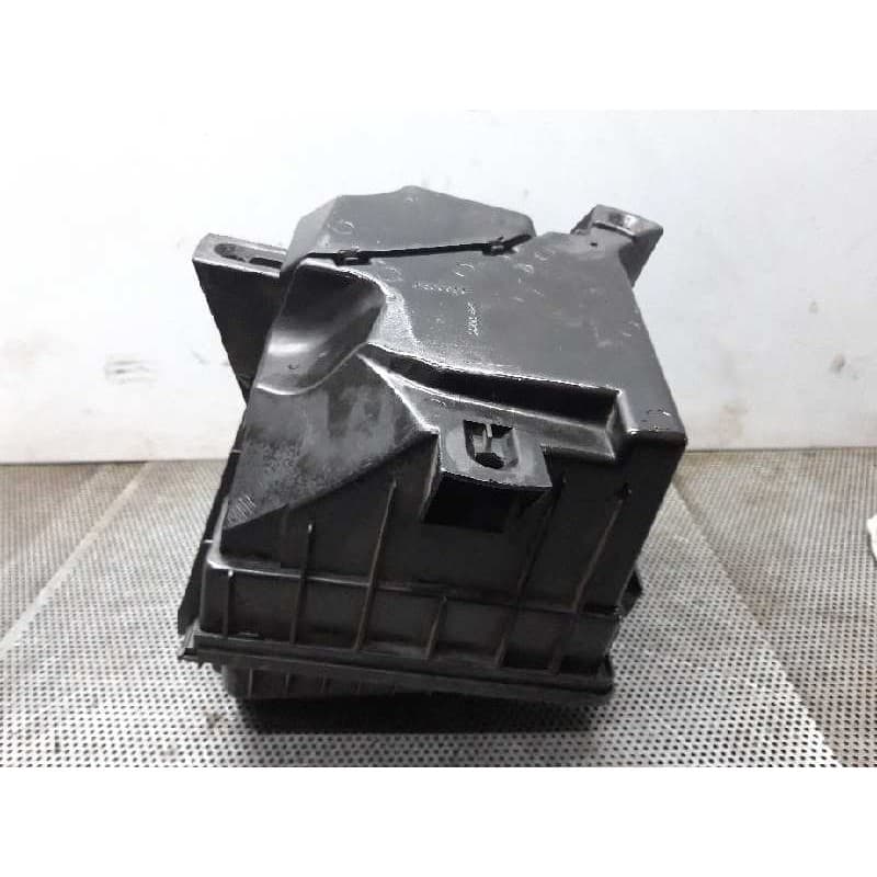 Recambio de filtro aire para volvo v70 familiar d5 referencia OEM IAM 2680953 - Azul 2