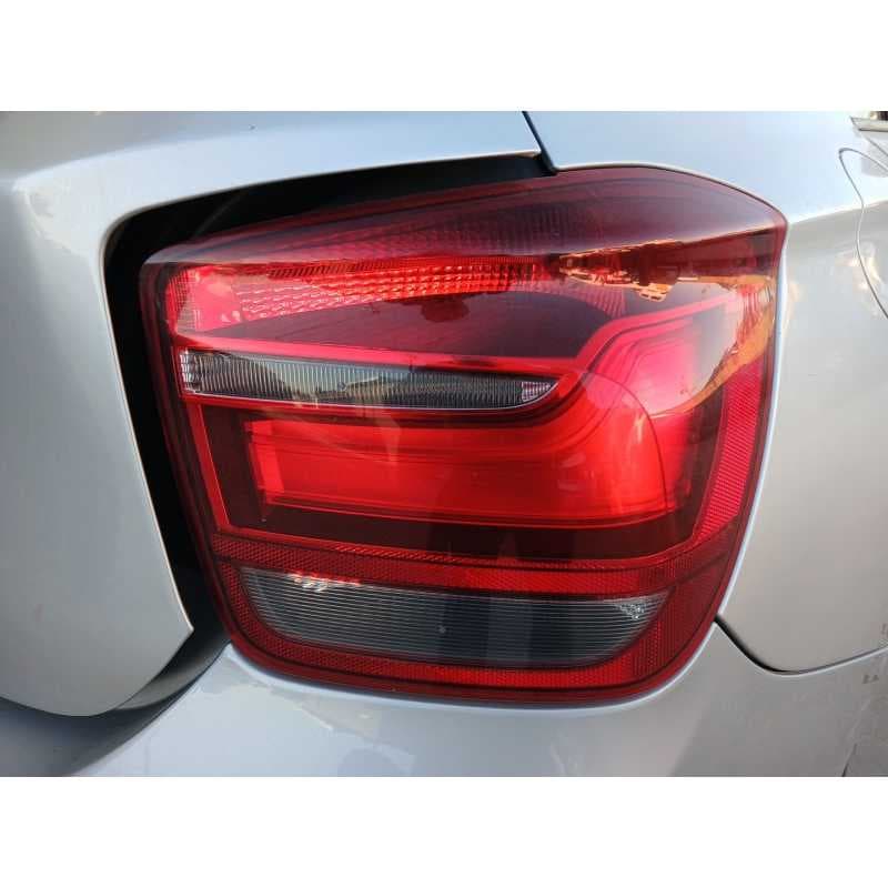 Recambio de piloto trasero derecho para bmw 1 (f20) 114 d referencia OEM IAM - Gris