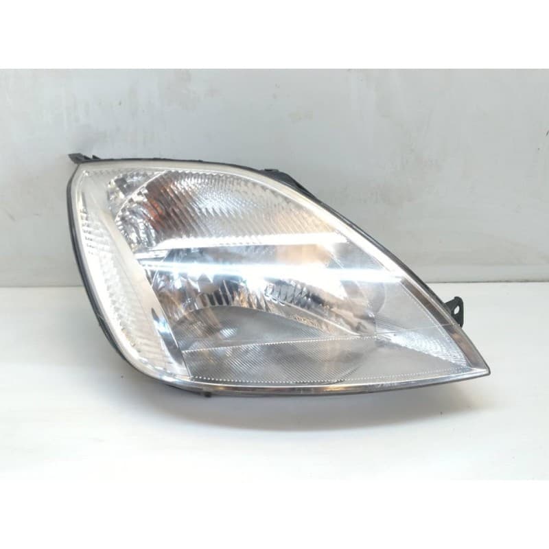 Recambio de faro derecho para ford fiesta (cbk) steel referencia OEM IAM - Negro