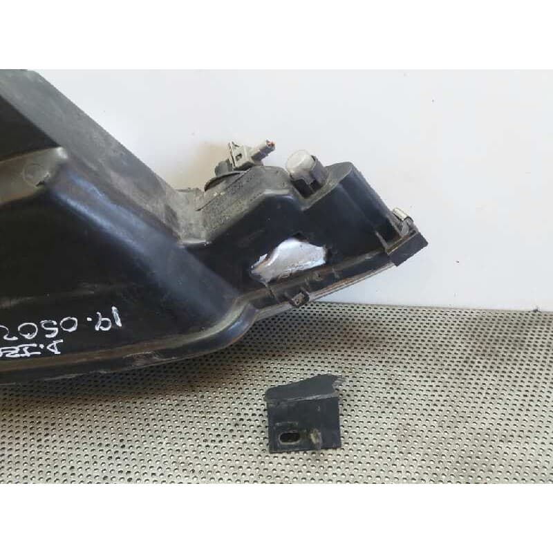 Recambio de faro izquierdo para peugeot 206 berlina xs referencia OEM IAM - Gris 5