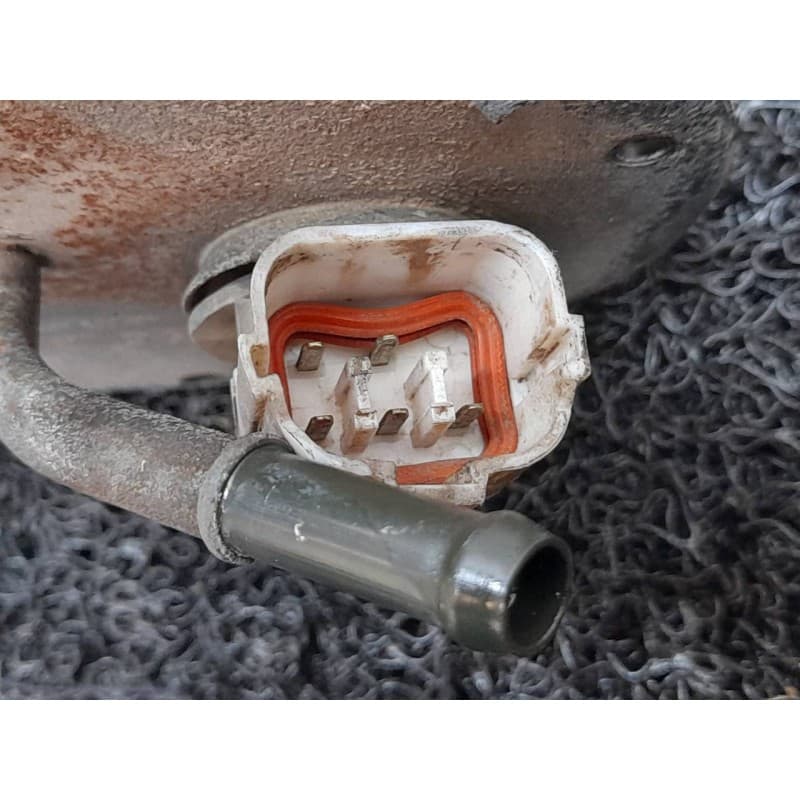 Recambio de aforador para kia frontier referencia OEM IAM - Blanco 3