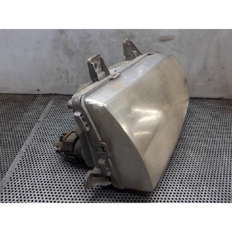 Recambio de faro derecho para kia sportage td (5-ptas.) referencia OEM IAM - Negro 3