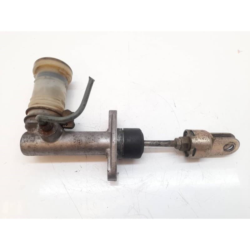 Recambio de bomba embrague para mitsubishi pajero 2.5 td referencia OEM IAM - Negro