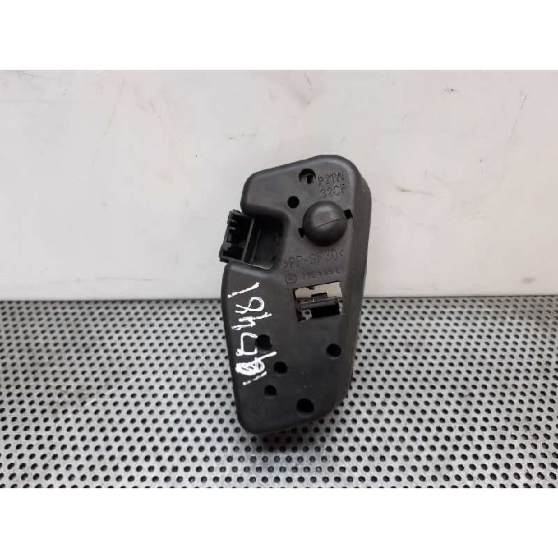 Recambio de portalamparas para bmw serie 3 berlina (e46) 318i referencia OEM IAM 2
