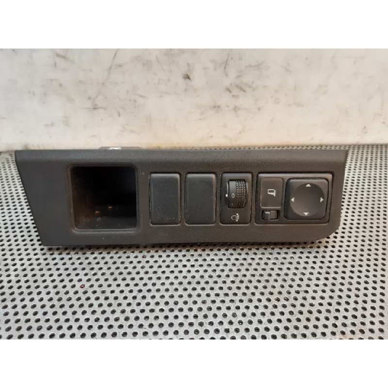 Recambio de mando retrovisor para nissan note (e11e) acenta referencia OEM IAM - Gris