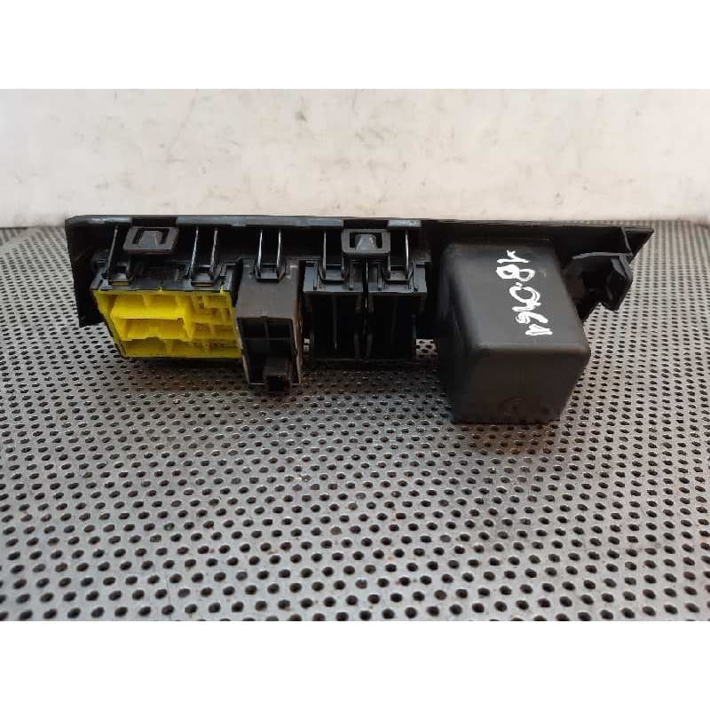 Recambio de mando retrovisor para nissan note (e11e) acenta referencia OEM IAM - Gris 2