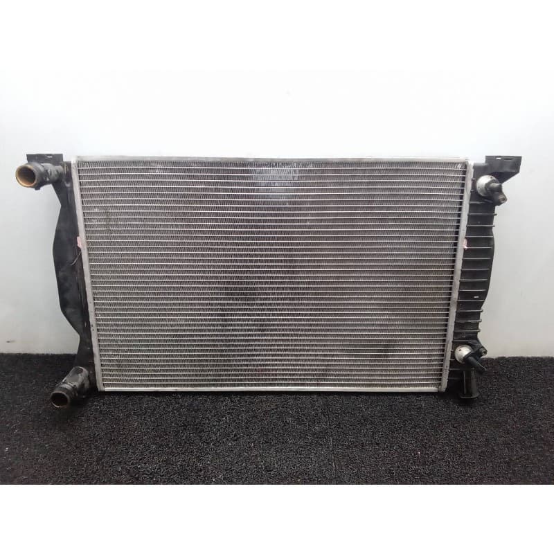 Recambio de radiador agua para audi a4 berlina (8e) 2.0 referencia OEM IAM - Verde