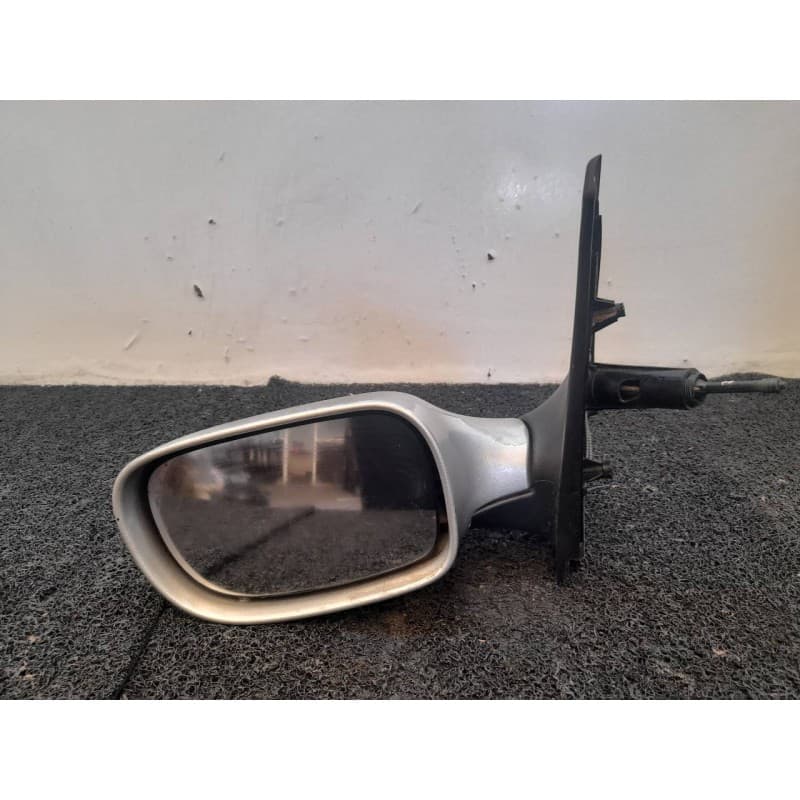 Recambio de retrovisor izquierdo para tata indica 1.4i referencia OEM IAM