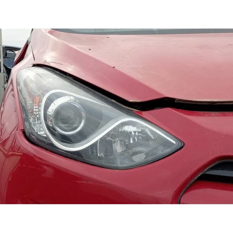 Recambio de faro derecho para hyundai i30 (gd) essence referencia OEM IAM - Rojo