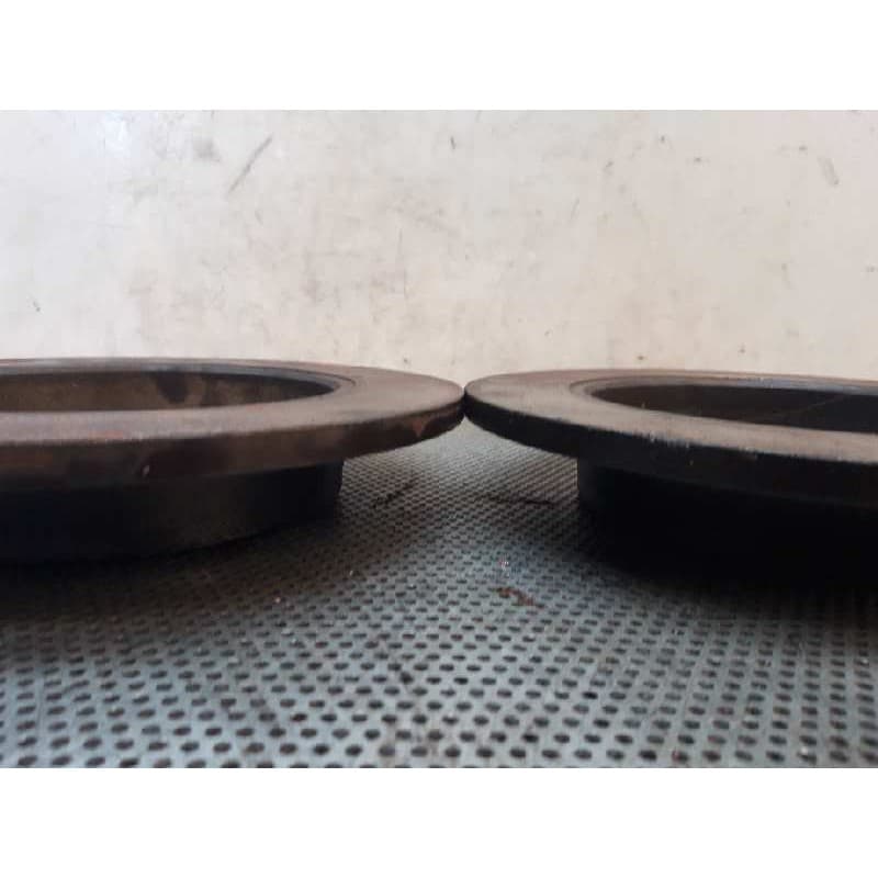 Recambio de disco de freno trasero para kia rio 1.2 cat referencia OEM IAM - Negro 2