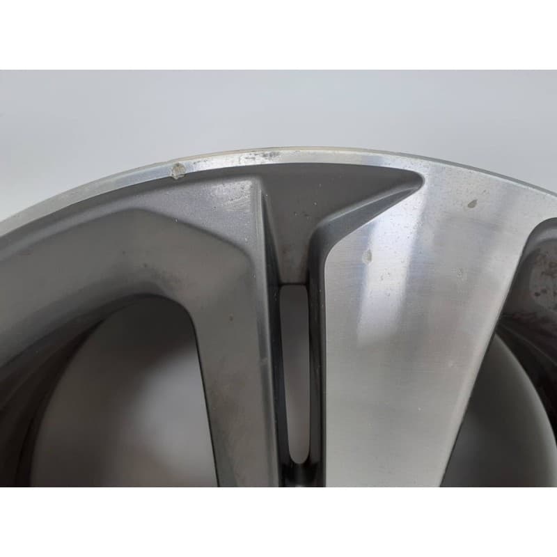 Recambio de llanta para peugeot 308 style referencia OEM IAM 9677989777 2