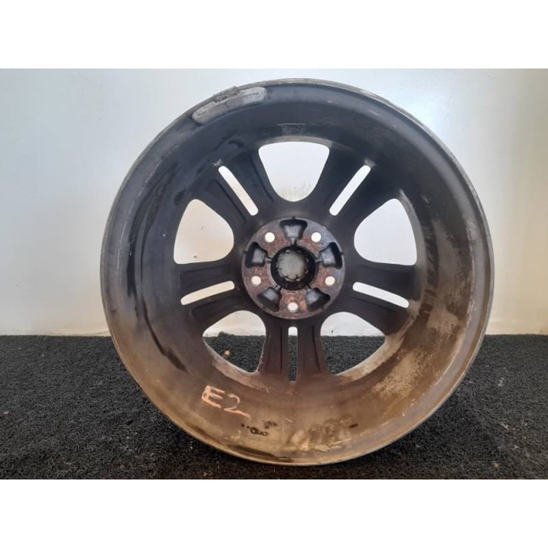 Recambio de llanta para kia sportage active 4x4 referencia OEM IAM E6 1/2JX16 - Negro 2