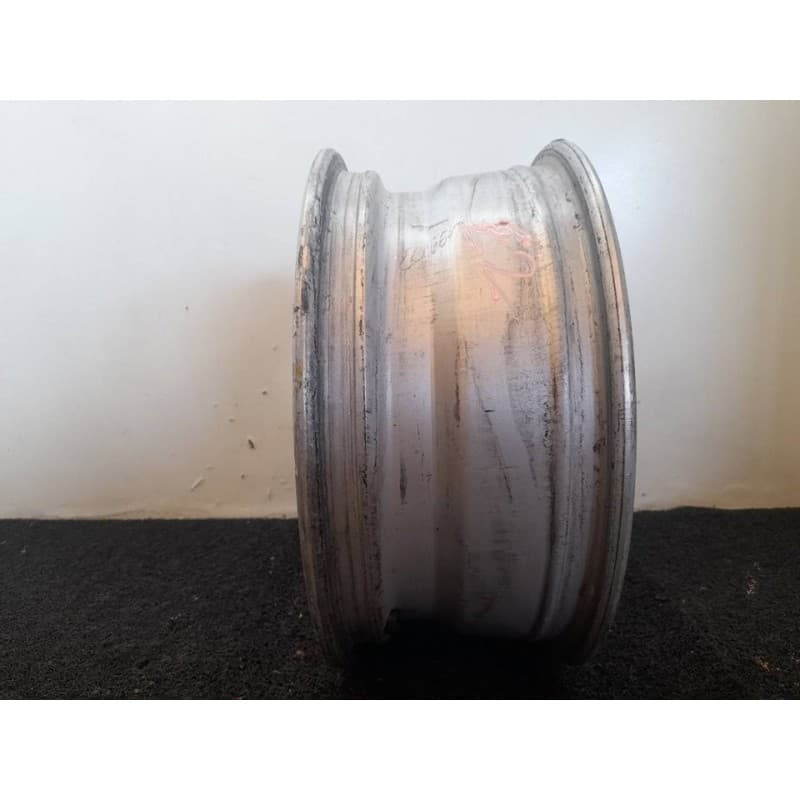Recambio de llanta para kia sportage active 4x4 referencia OEM IAM E6 1/2JX16 - Negro 3