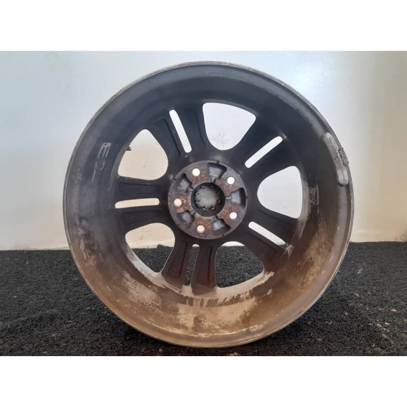 Recambio de llanta para kia sportage active 4x4 referencia OEM IAM E6 1/2JX16 - Negro 4