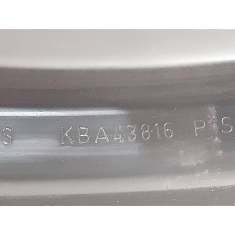 Recambio de llanta para peugeot 208 active referencia OEM IAM KBA43816 2