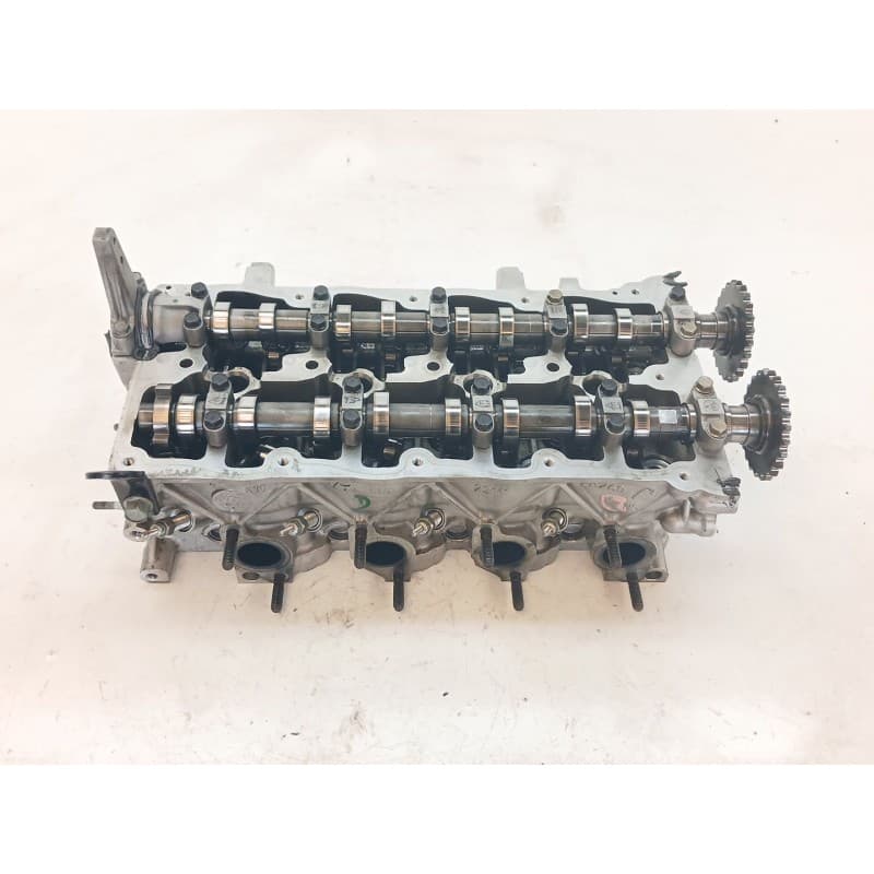Recambio de culata para kia sportage gt line 2wd referencia OEM IAM 221112A260 - Blanco